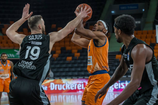 意义与挑战 意义与挑战