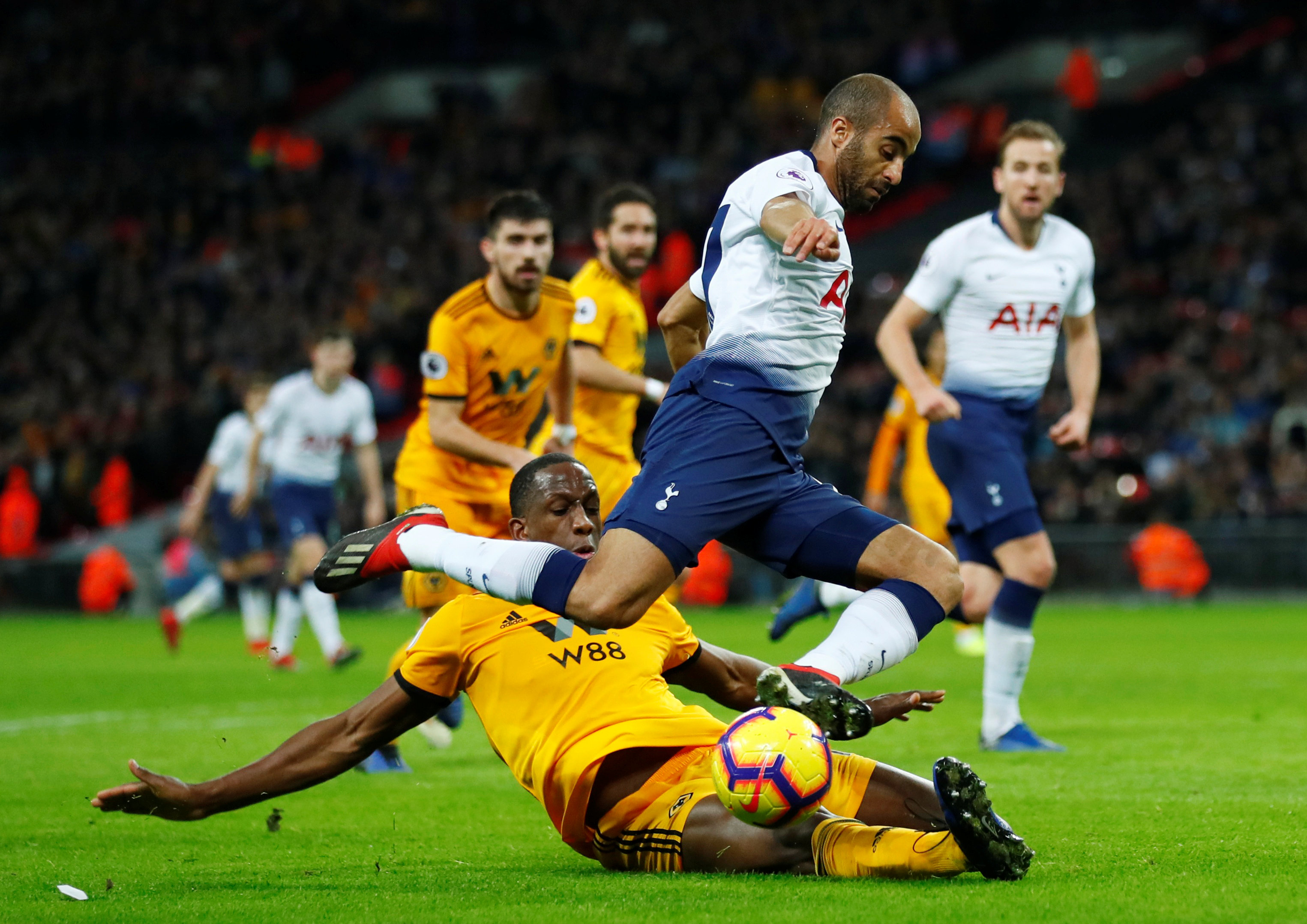 更大胆地扩 更大胆地扩